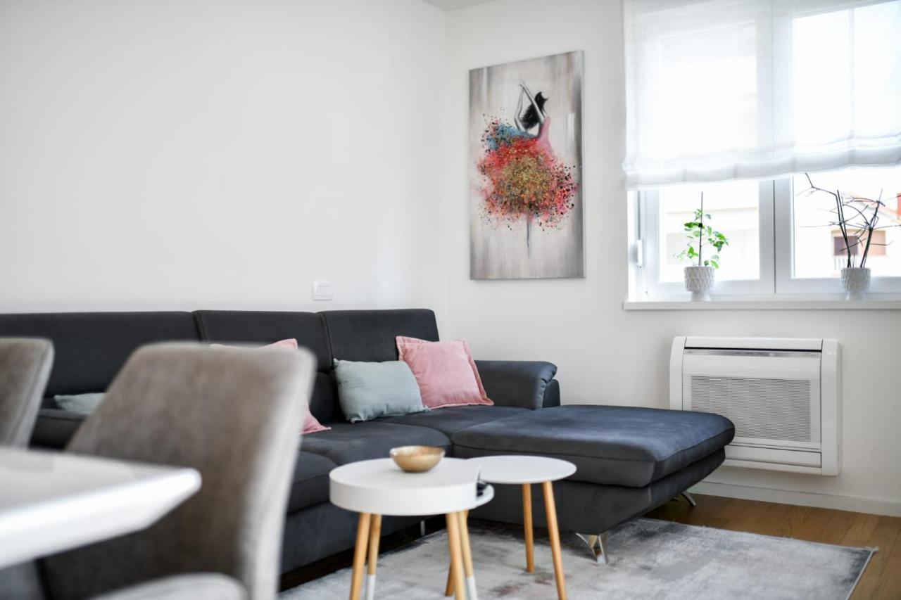 زادار Apartment T&M المظهر الخارجي الصورة